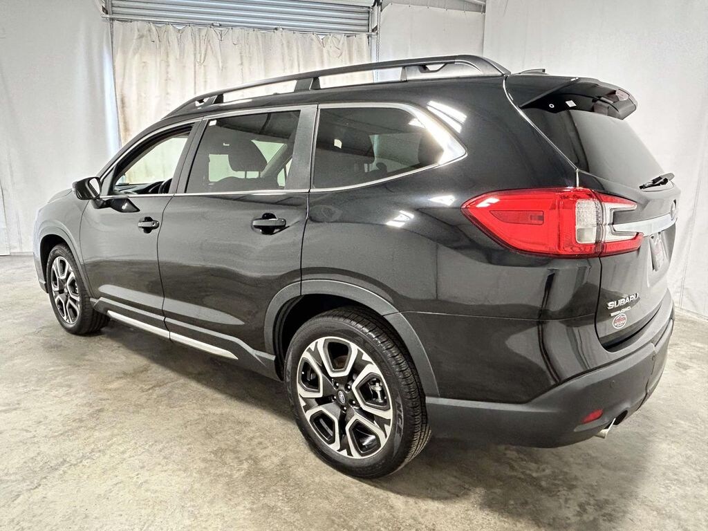 Used 2023 Subaru Ascent Limited Sport Utility