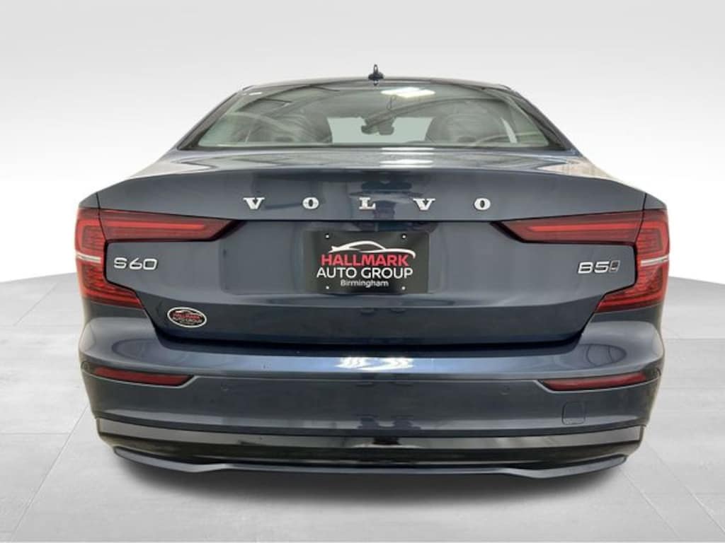 Used 2024 Volvo