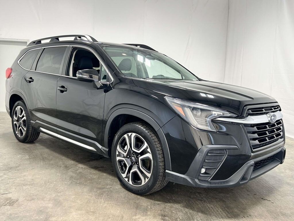 Used 2023 Subaru Ascent Limited Sport Utility