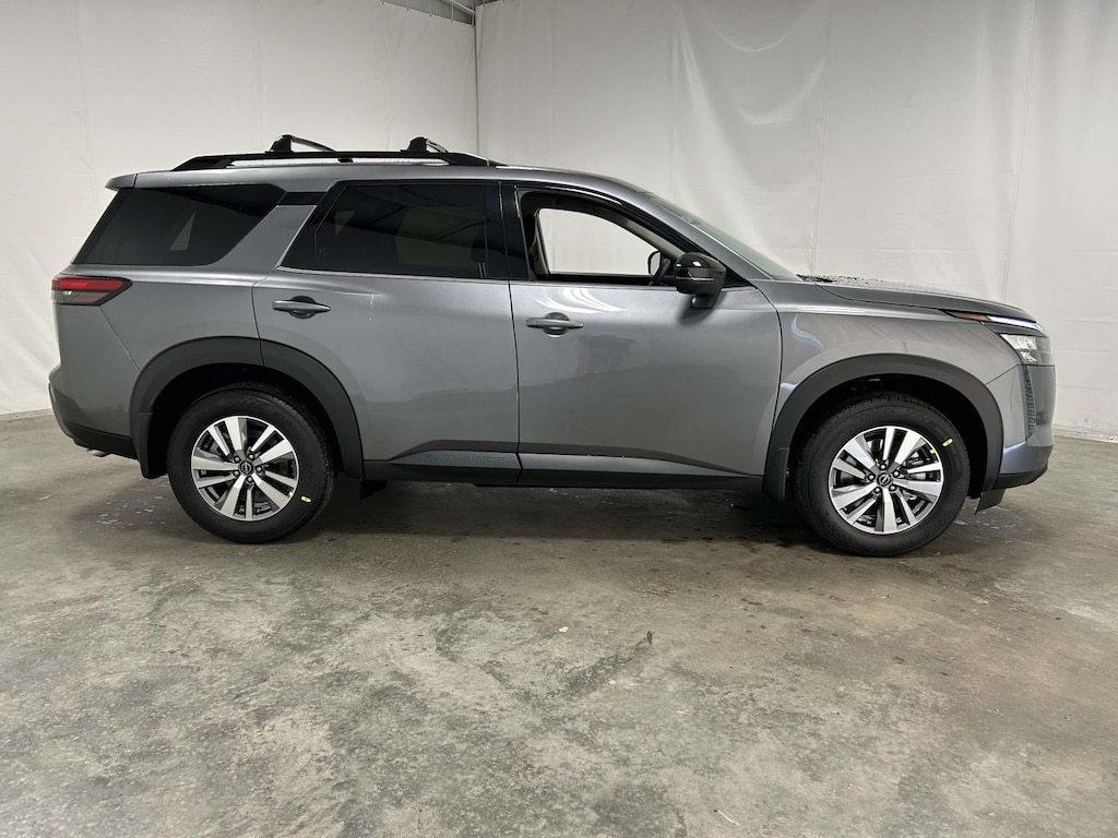 New 2026 Nissan Pathfinder SL Sport Utility