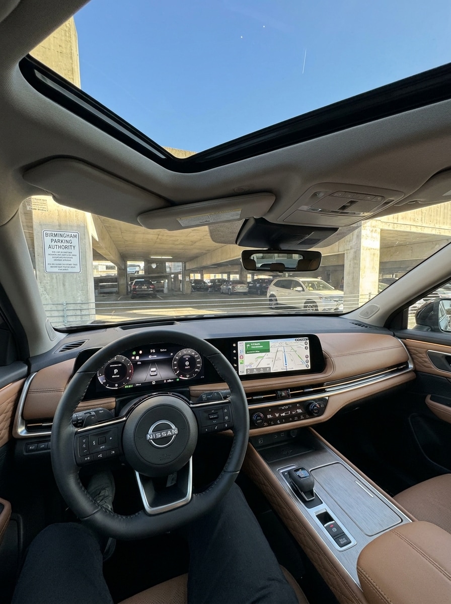 2026 Nissan Murano interior with dual 12.3-inch displays in a Birmingham, AL parking deck
