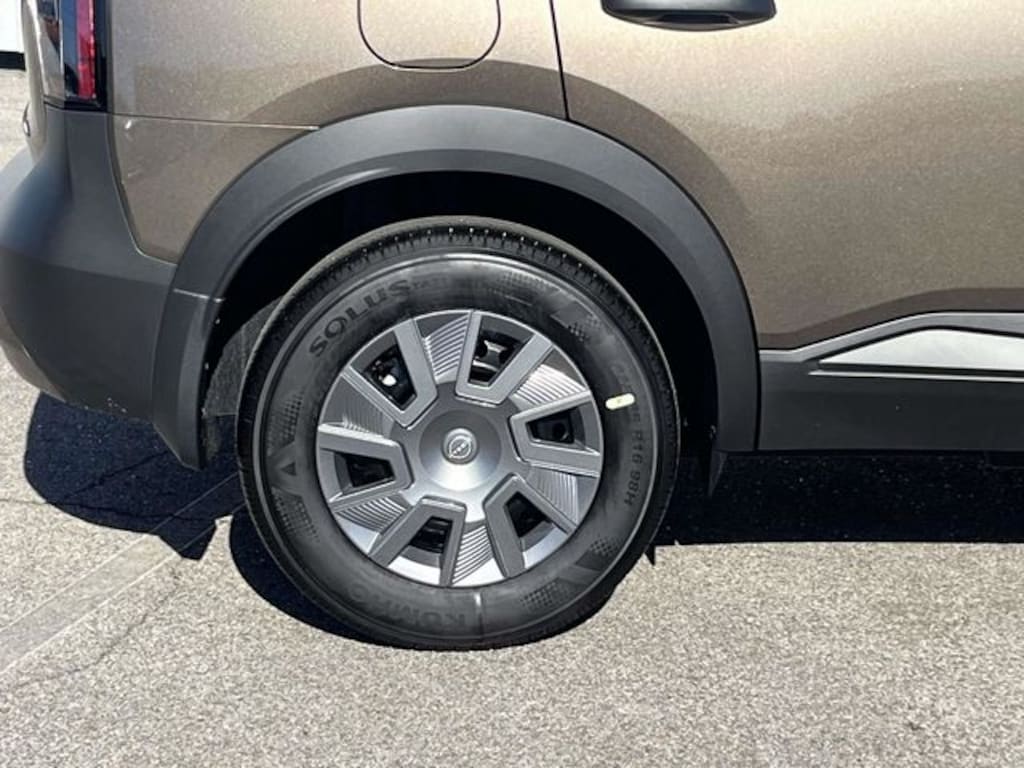 New 2026 Nissan Kicks S SUV