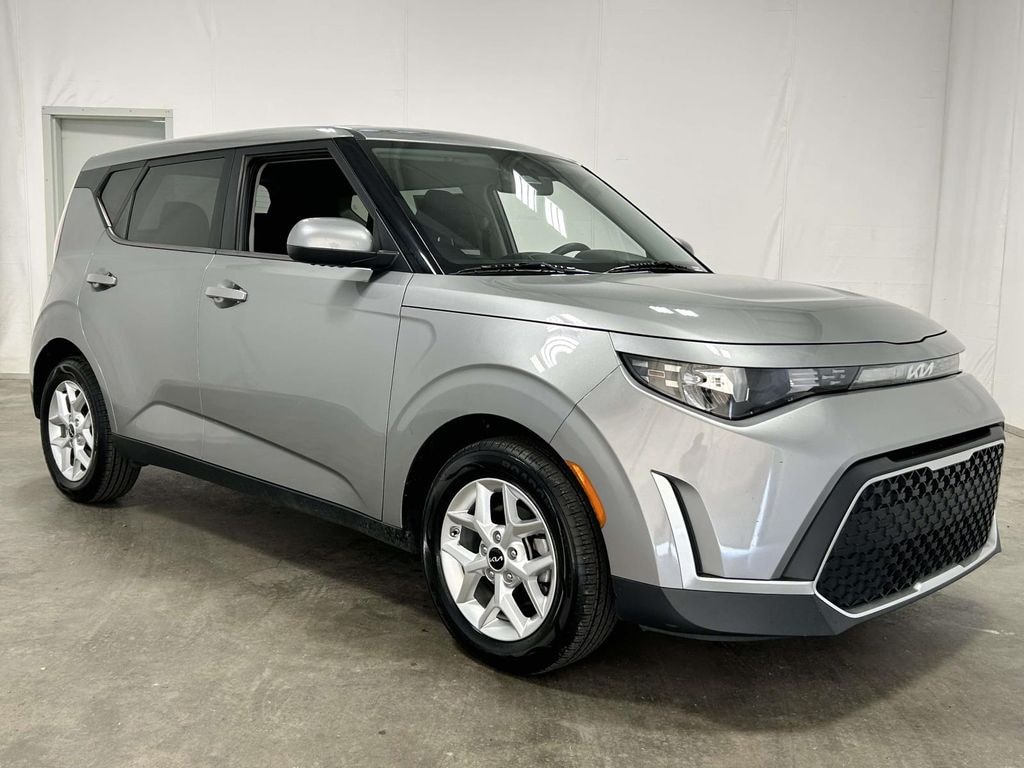 Used 2023 Kia Soul LX Hatchback