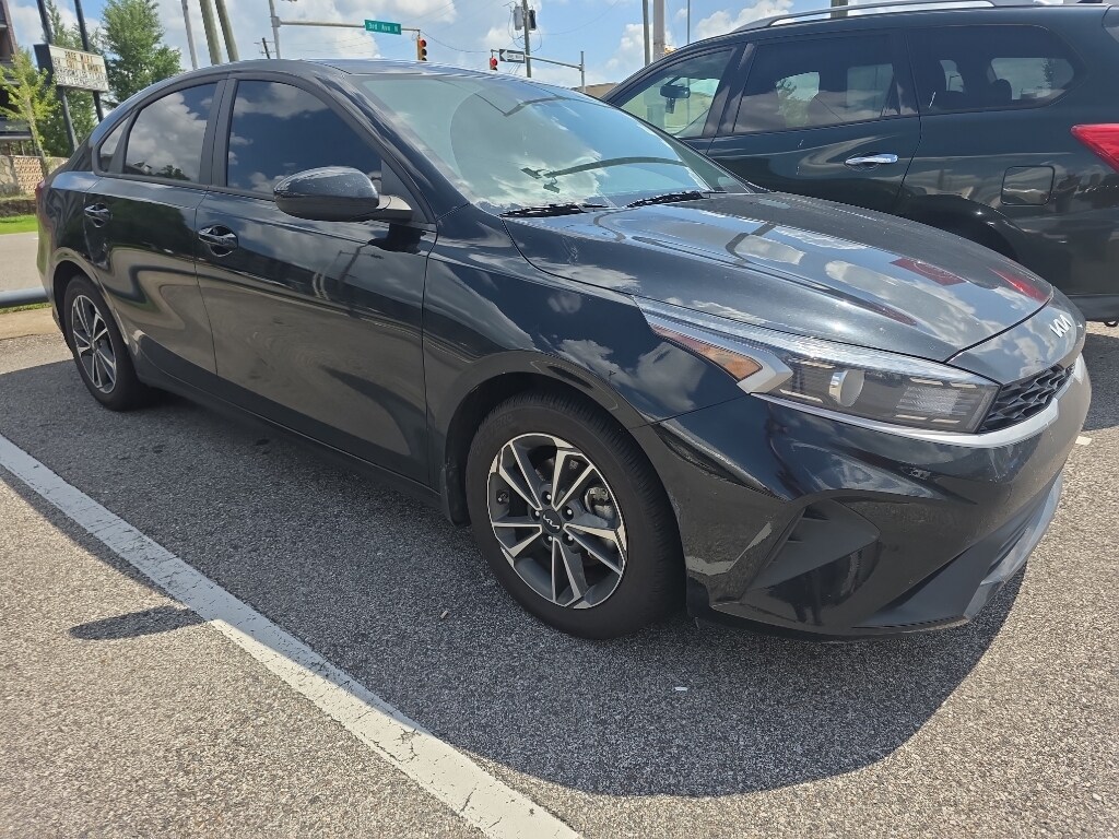 Used 2024 Kia Forte LXS Sedan