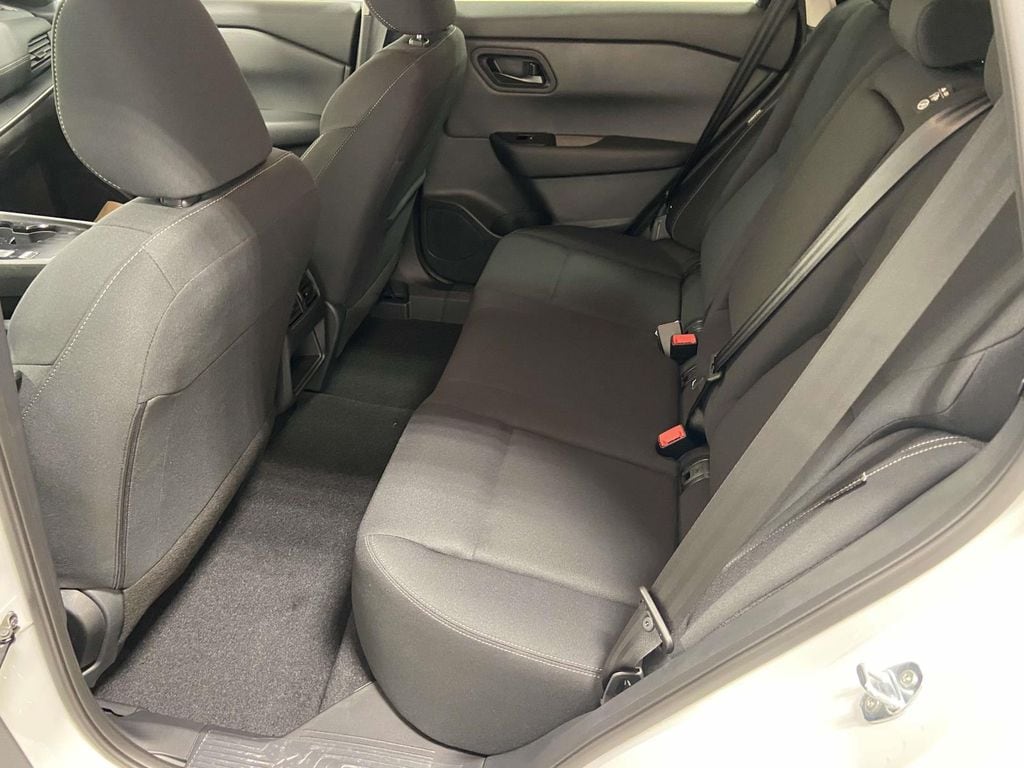 2026 Nissan Rogue S - Photo 11