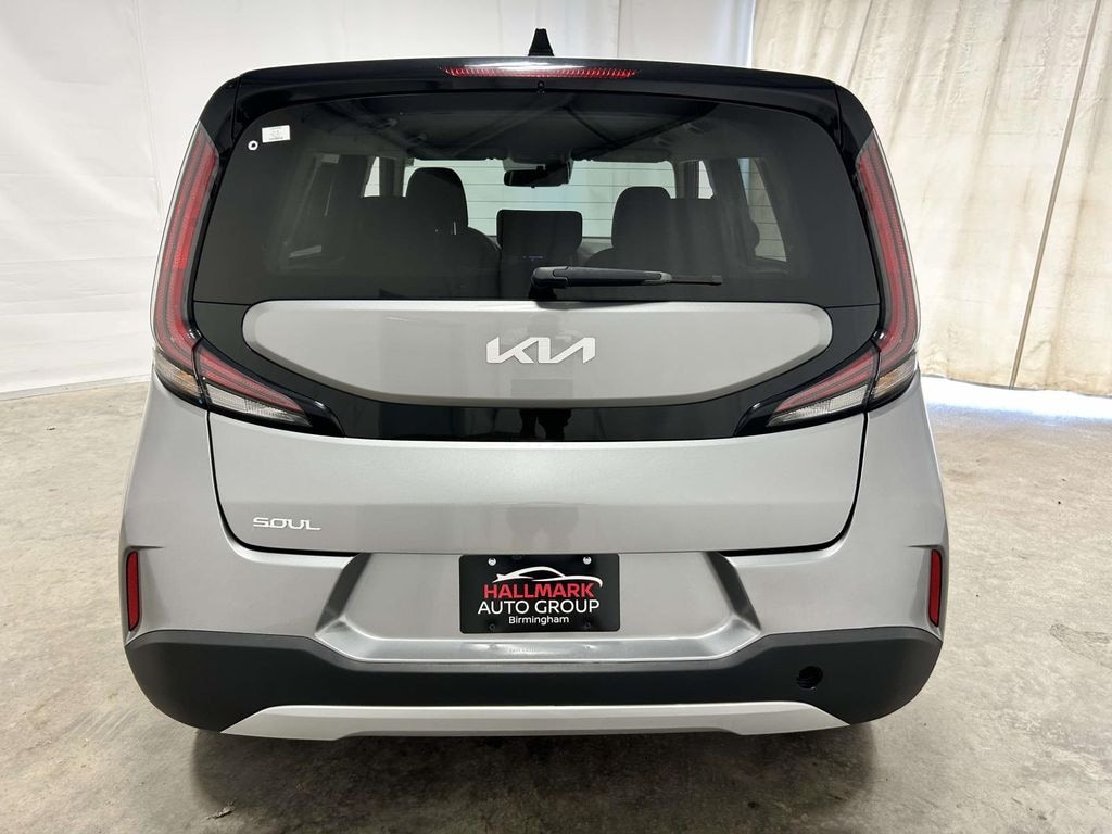 Used 2023 Kia Soul LX Hatchback