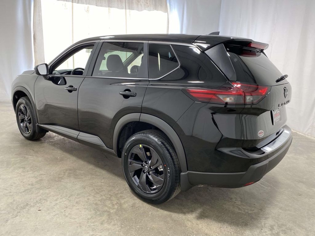 New 2026 Nissan Rogue SV Sport Utility