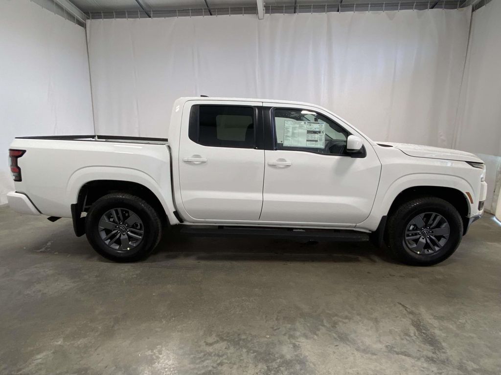 2026 Nissan Frontier SV - Photo 2