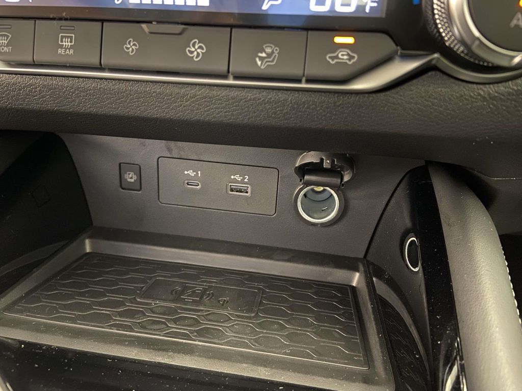 2025 Nissan Altima SL - Photo 16