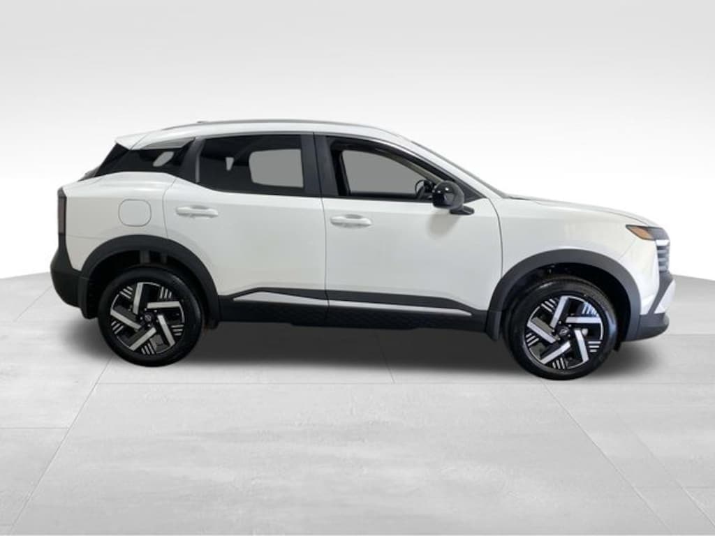 New 2026 Nissan Kicks SV SUV