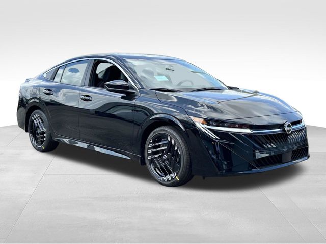 2026 Nissan Sentra SR CVT's photo