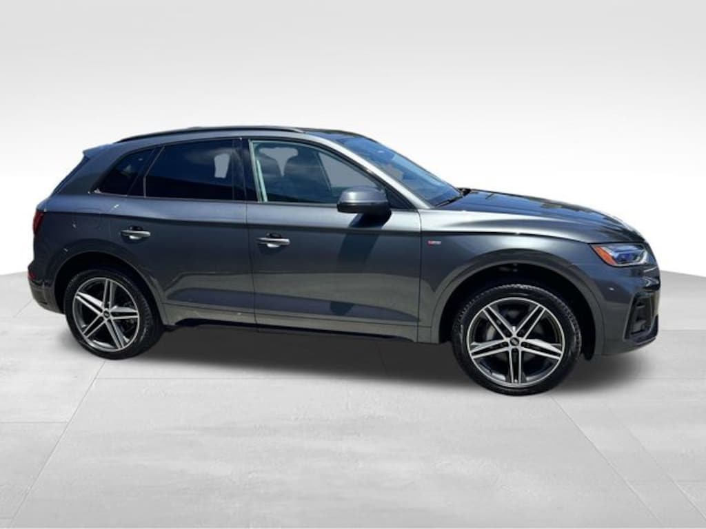 Used 2023 Audi Q5 e 55 Premium SUV
