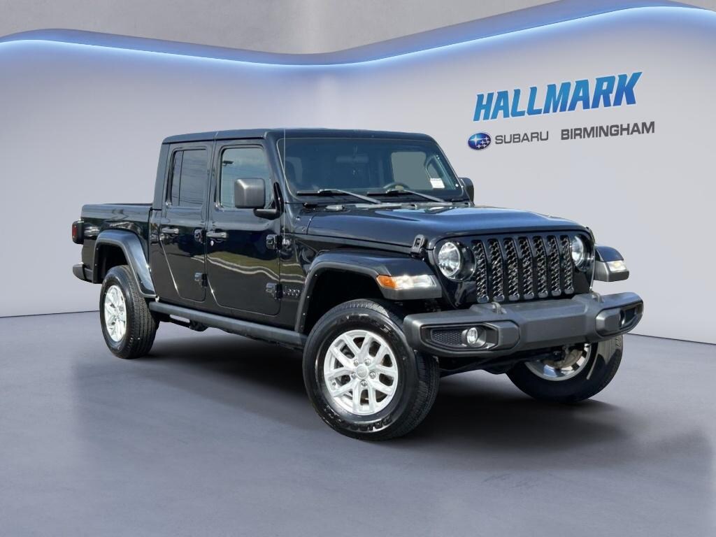 Used 2023 Jeep Gladiator Sport S Crew Cab