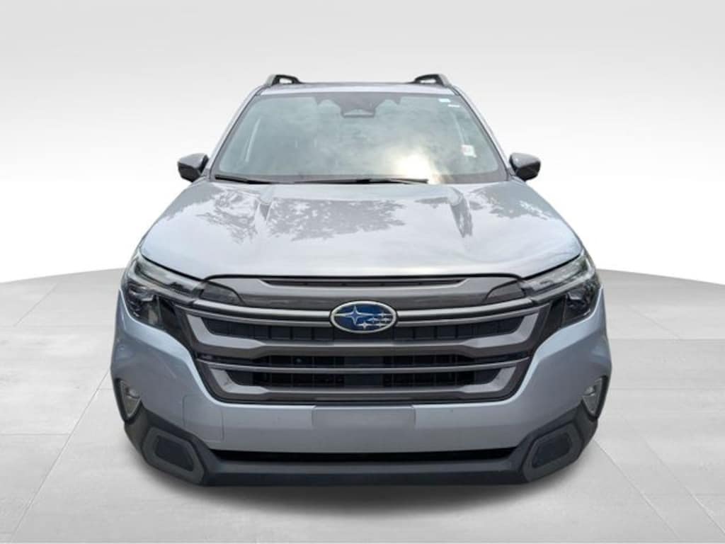 Used 2025 Subaru Forester Limited SUV