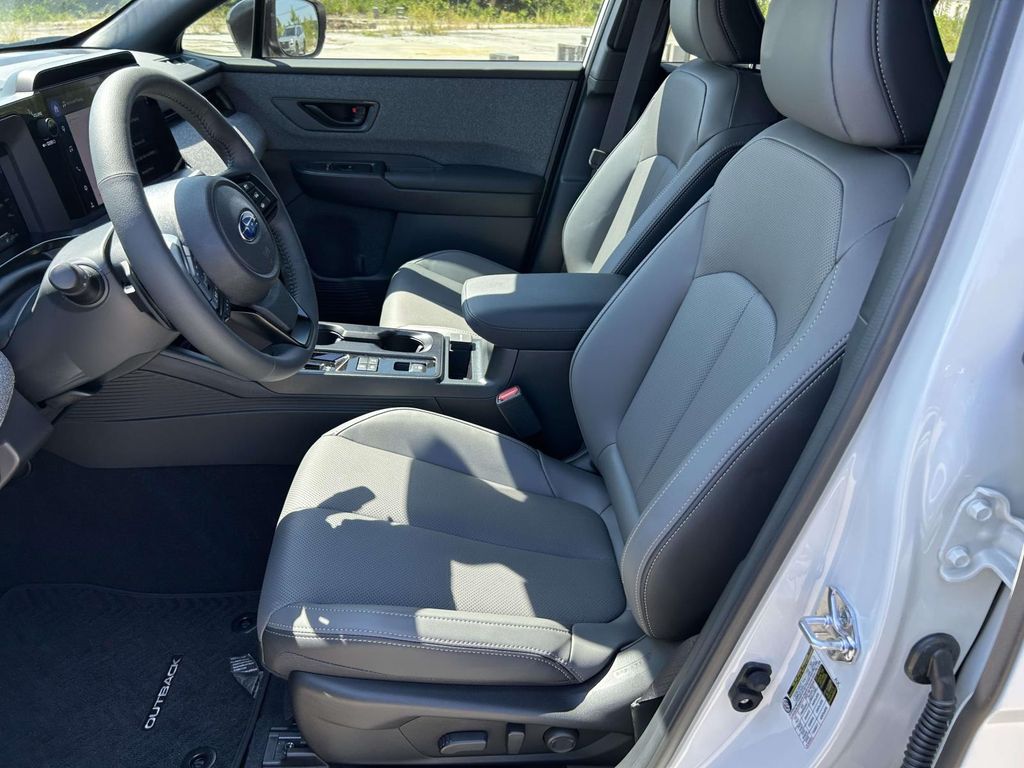 2026 Subaru Outback Limited - Photo 12