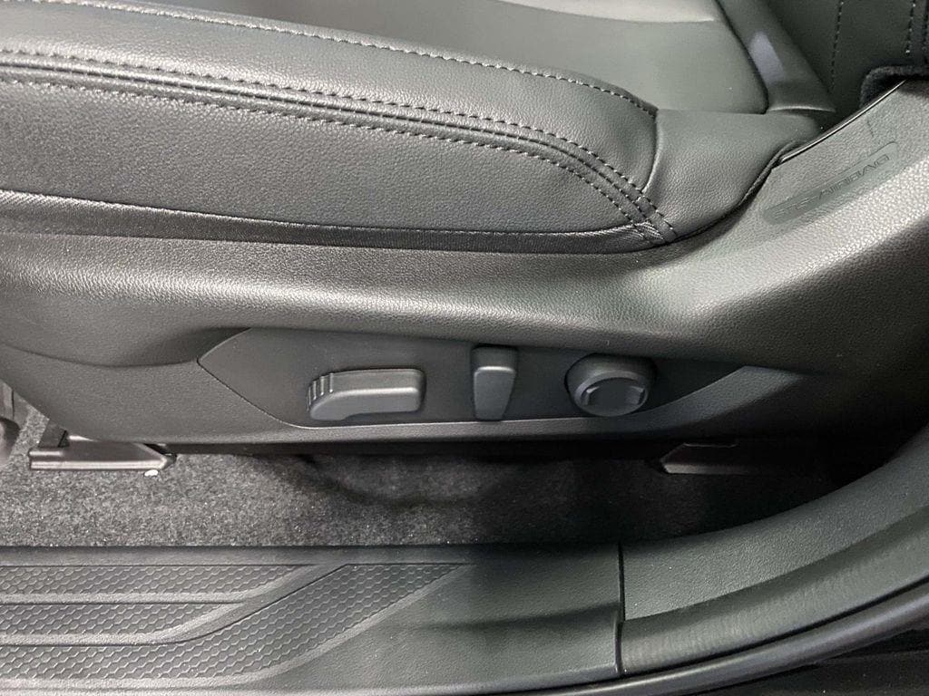 2026 Subaru Outback Premium - Photo 12