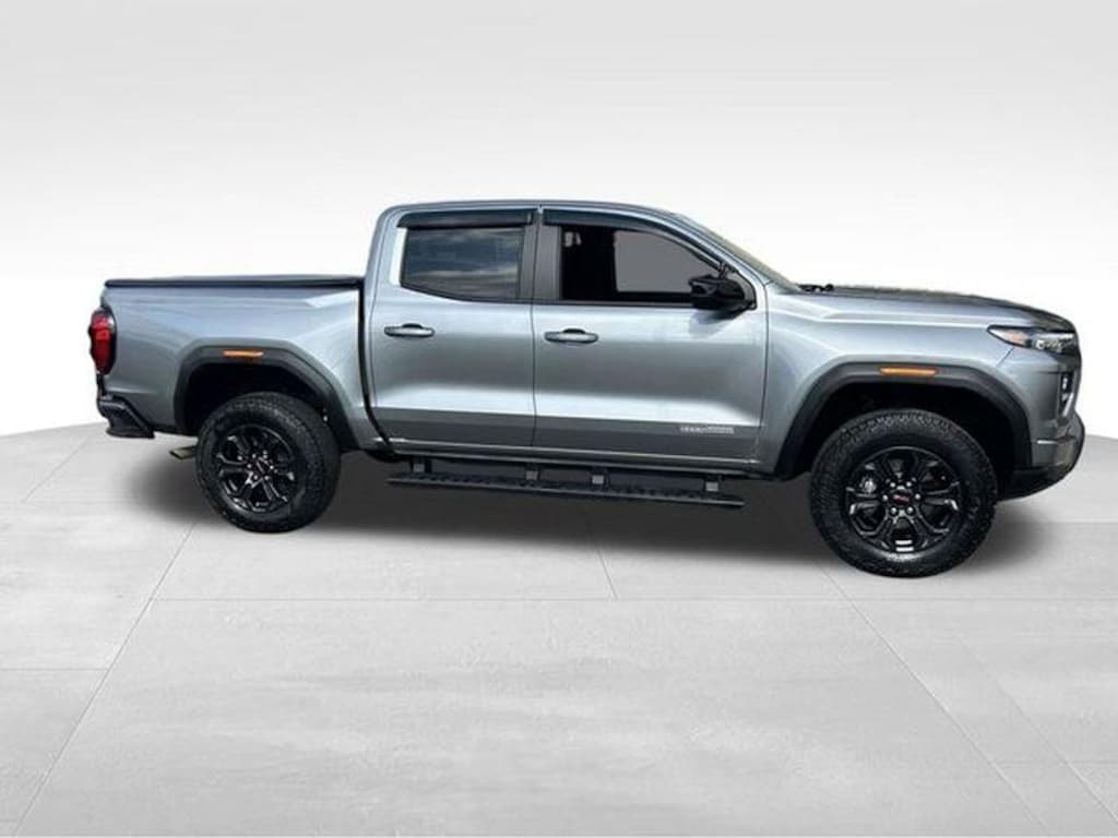Used 2025 GMC Canyon 2WD Elevation Crew Cab