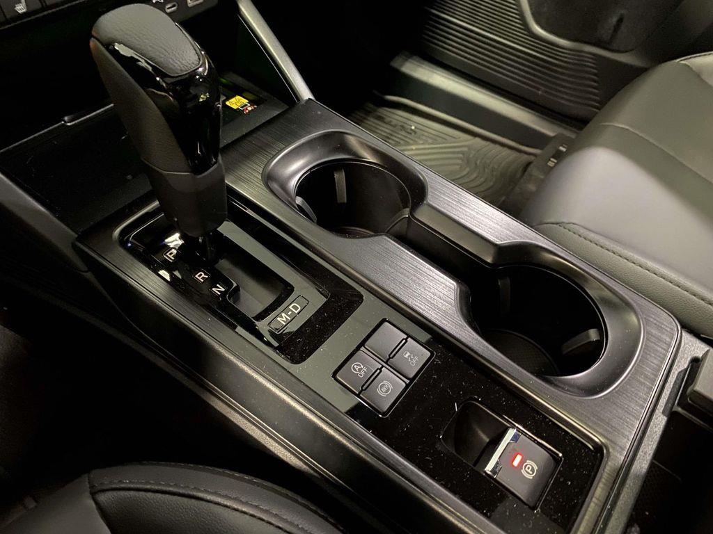2026 Subaru Outback Premium - Photo 18
