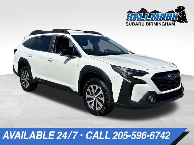 2025 Subaru Outback Premium's photo