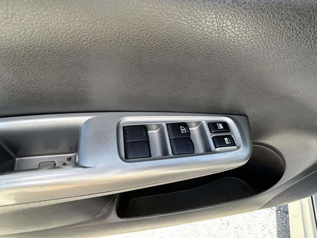 2010 Subaru Impreza WRX - Photo 14