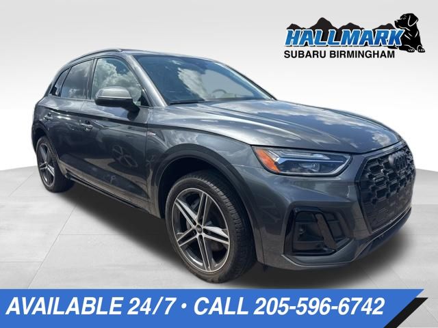 2023 Audi Q5 55 e Premium Plus's photo