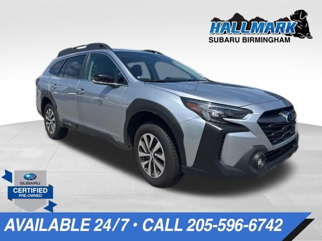 2025 Subaru Outback Premium's photo