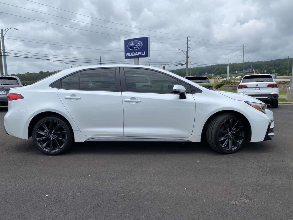 Used 2025 Toyota Corolla Hybrid Hybrid SE Sedan