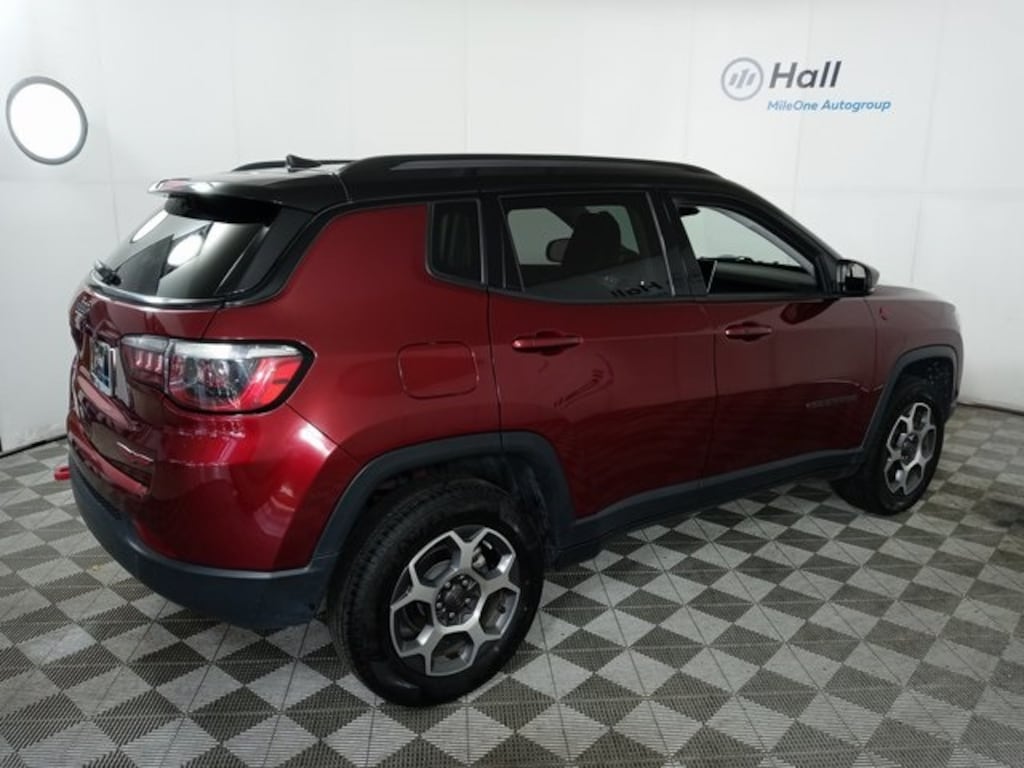 Used 2022 Jeep Compass Trailhawk SUV