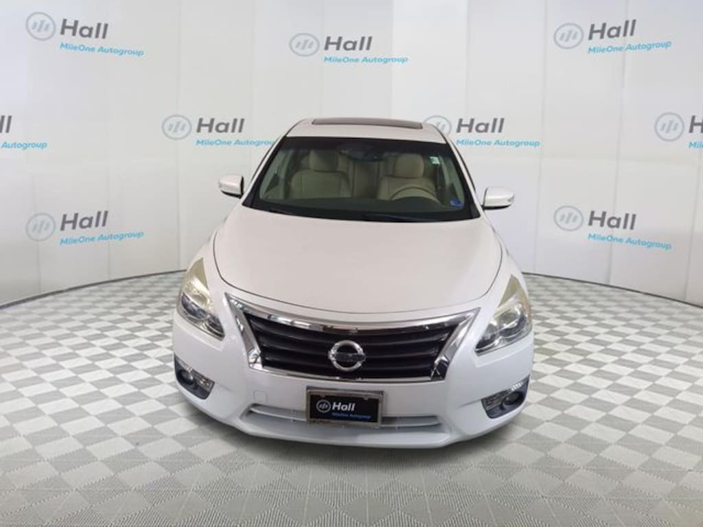 Used 2013 Nissan Altima 2.5 SL Sedan