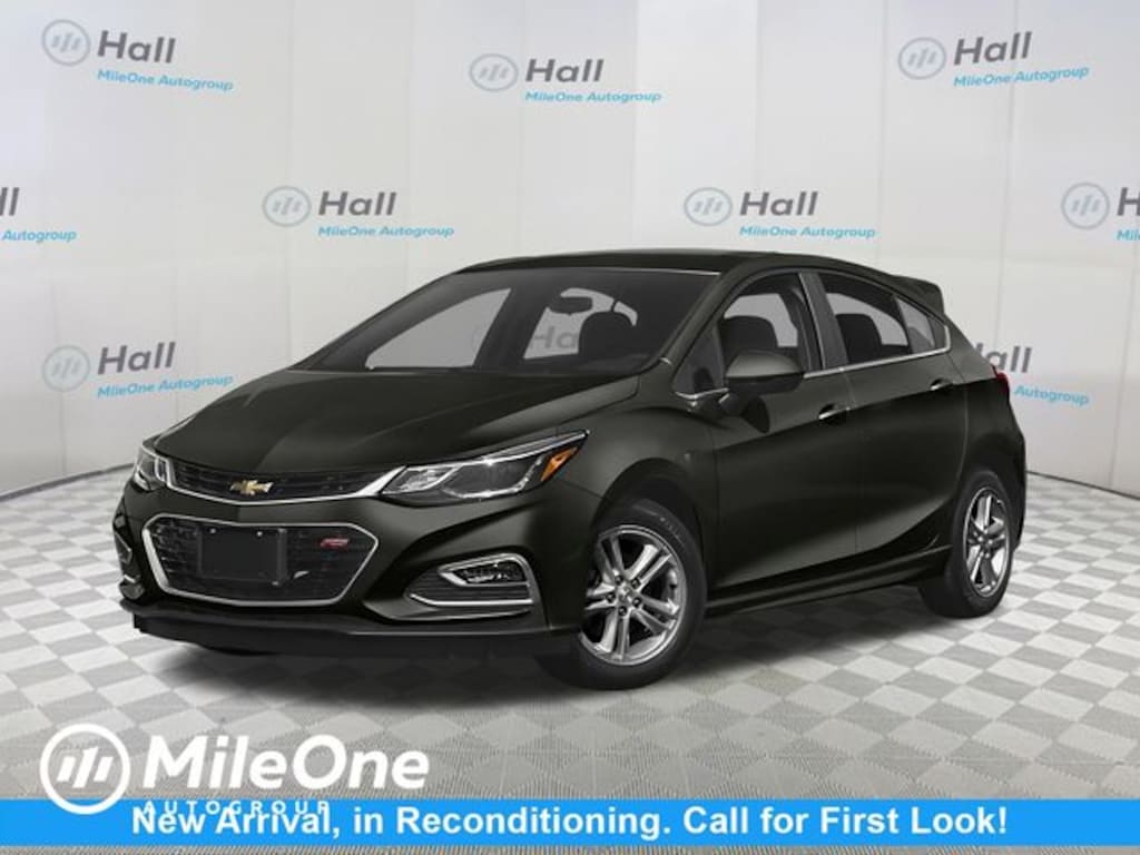 Used 2018 Chevrolet Cruze LT Hatchback