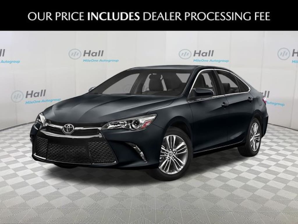 Used 2015 Toyota Camry SE Sedan