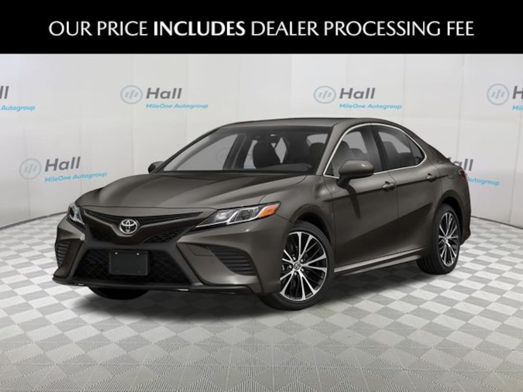 Used 2019 Toyota Camry SE Sedan