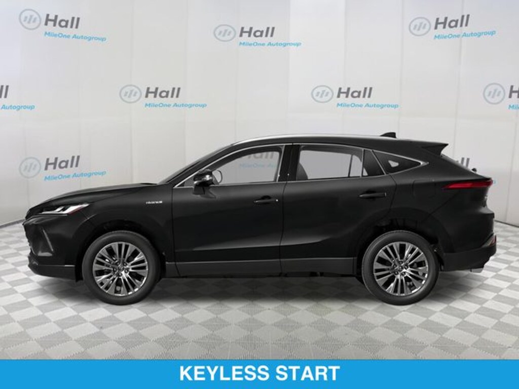 Used 2022 Toyota Venza XLE SUV