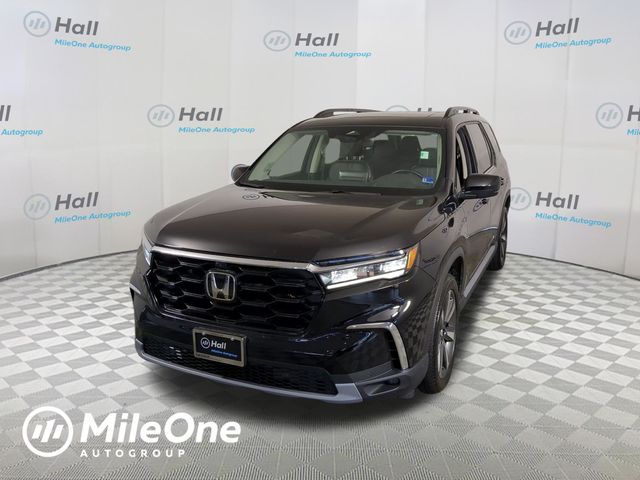 2025 Honda Pilot Elite AWD's photo