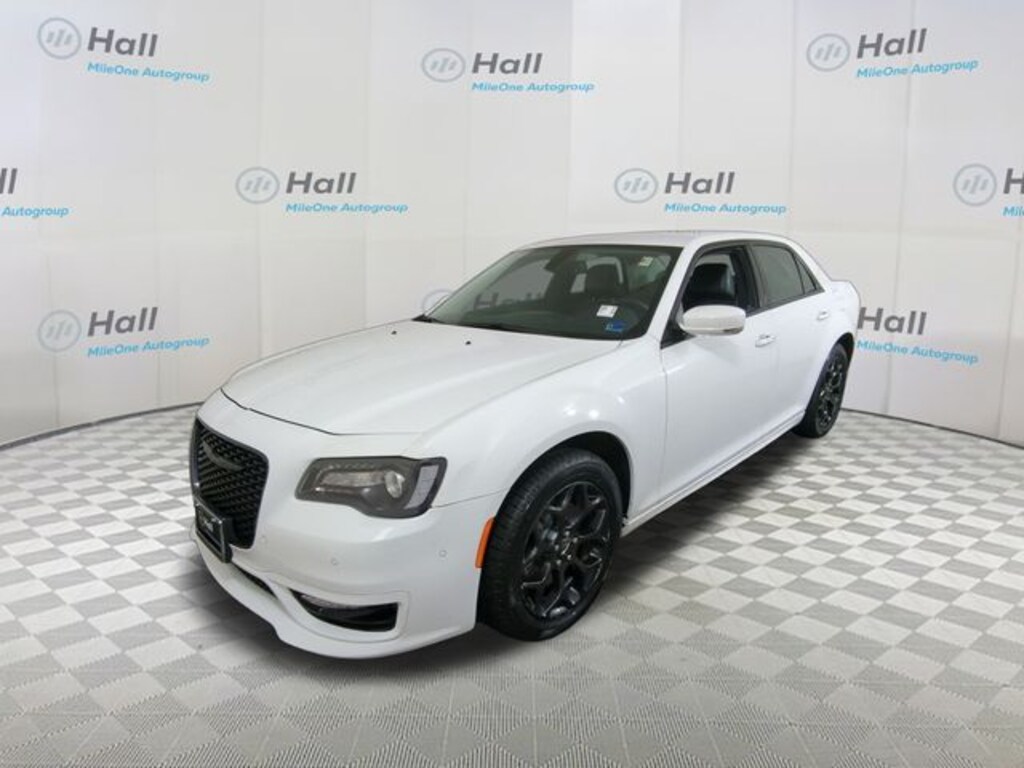 Used 2022 Chrysler 300 Touring Sedan