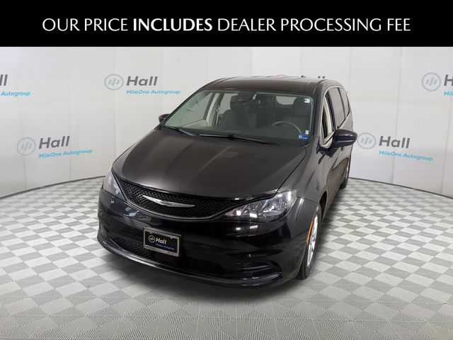2023 Chrysler Voyager