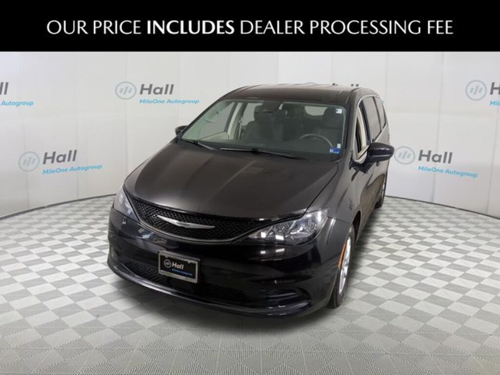 Used 2023 Chrysler Voyager LX Minivan/Van