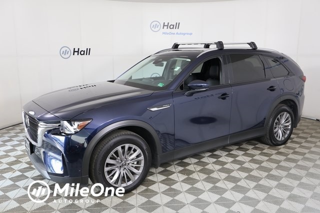 2025 Mazda CX-90 Preferred Package's photo