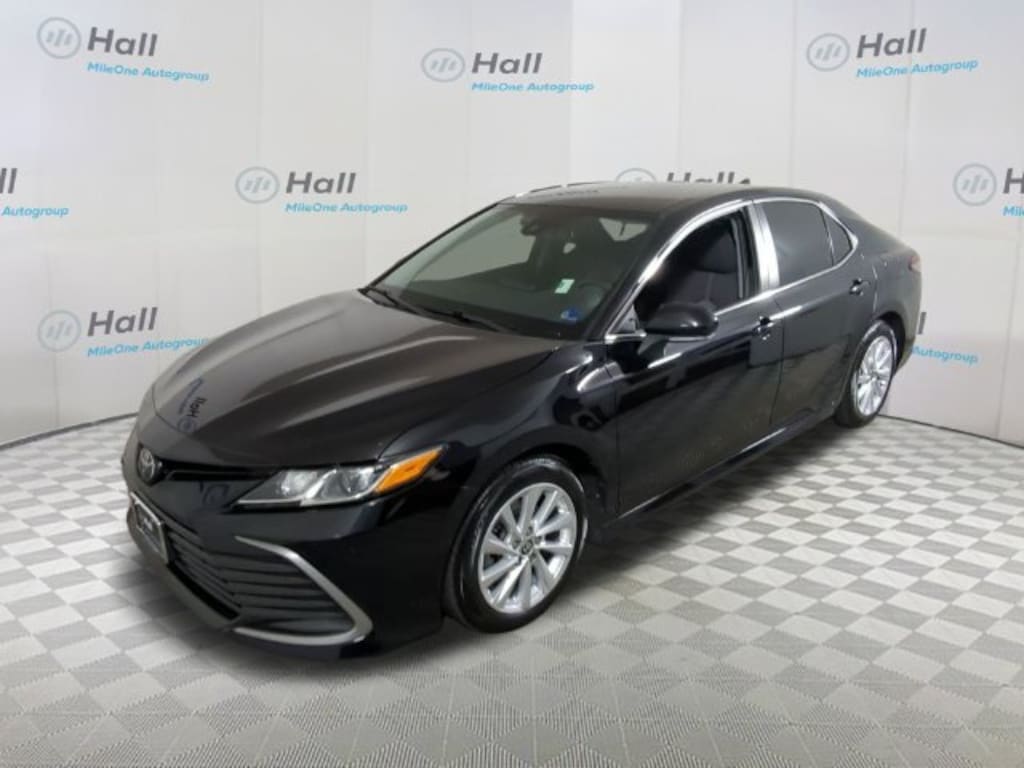 Used 2023 Toyota Camry LE Sedan