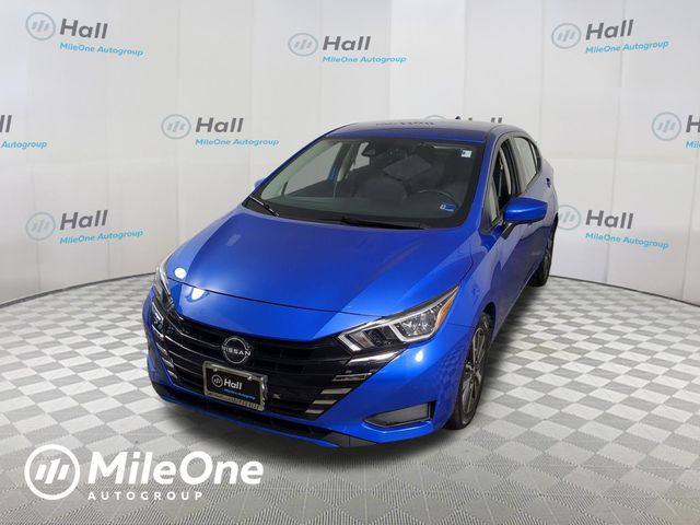 2024 Nissan Versa's photo