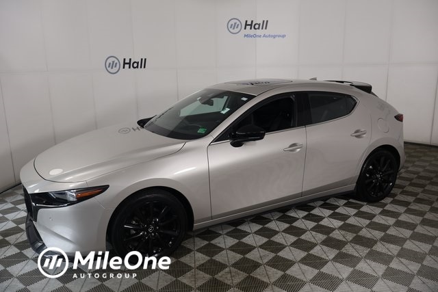 2023 Mazda Mazda3 Premium Plus's photo