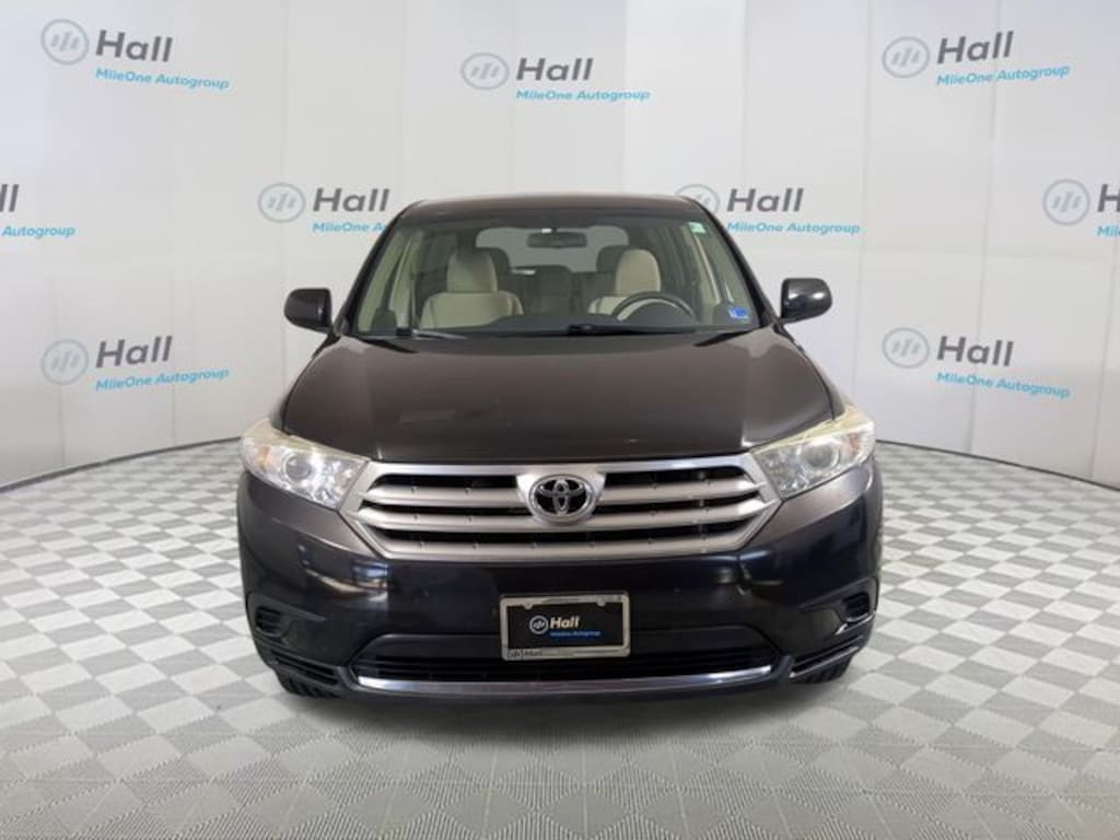 Used 2013 Toyota Highlander Base SUV