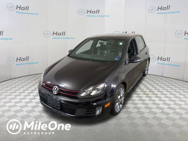 2013 Volkswagen Golf GTI's photo