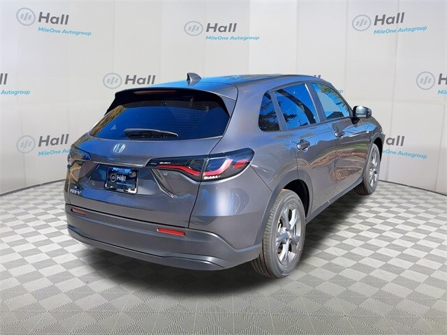 2026 Honda HR-V LX photo 3