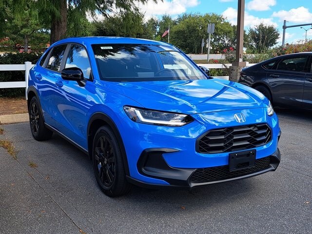 2026 Honda HR-V Sport photo 2