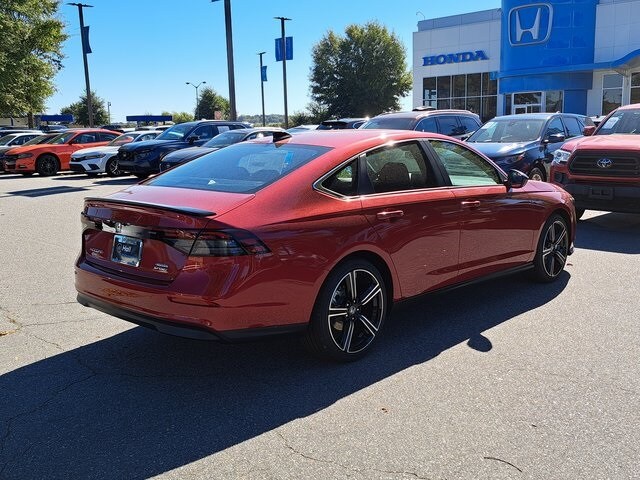 2025 Honda Accord Hybrid Sport photo 3