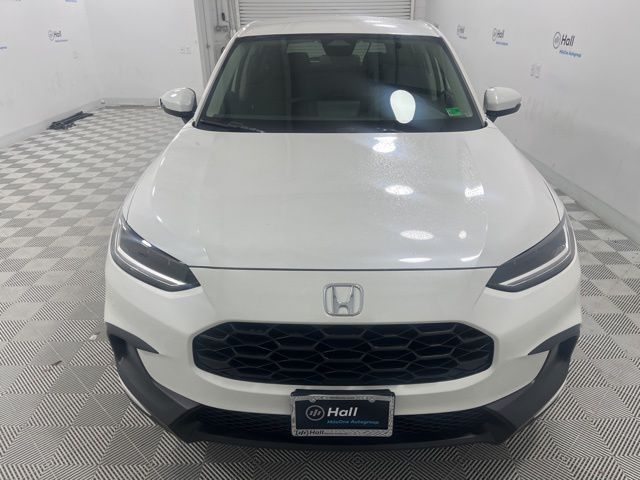 2026 Honda HR-V LX photo 2