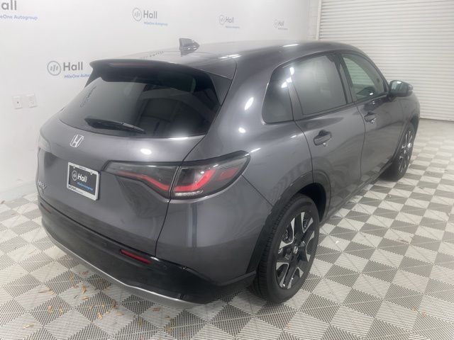 2026 Honda HR-V EX-L photo 4