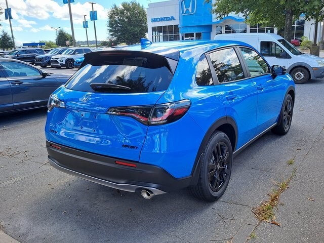 2026 Honda HR-V Sport photo 3