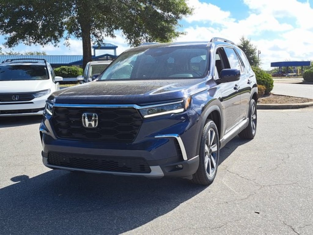 New 2025 Honda Pilot Touring SUV